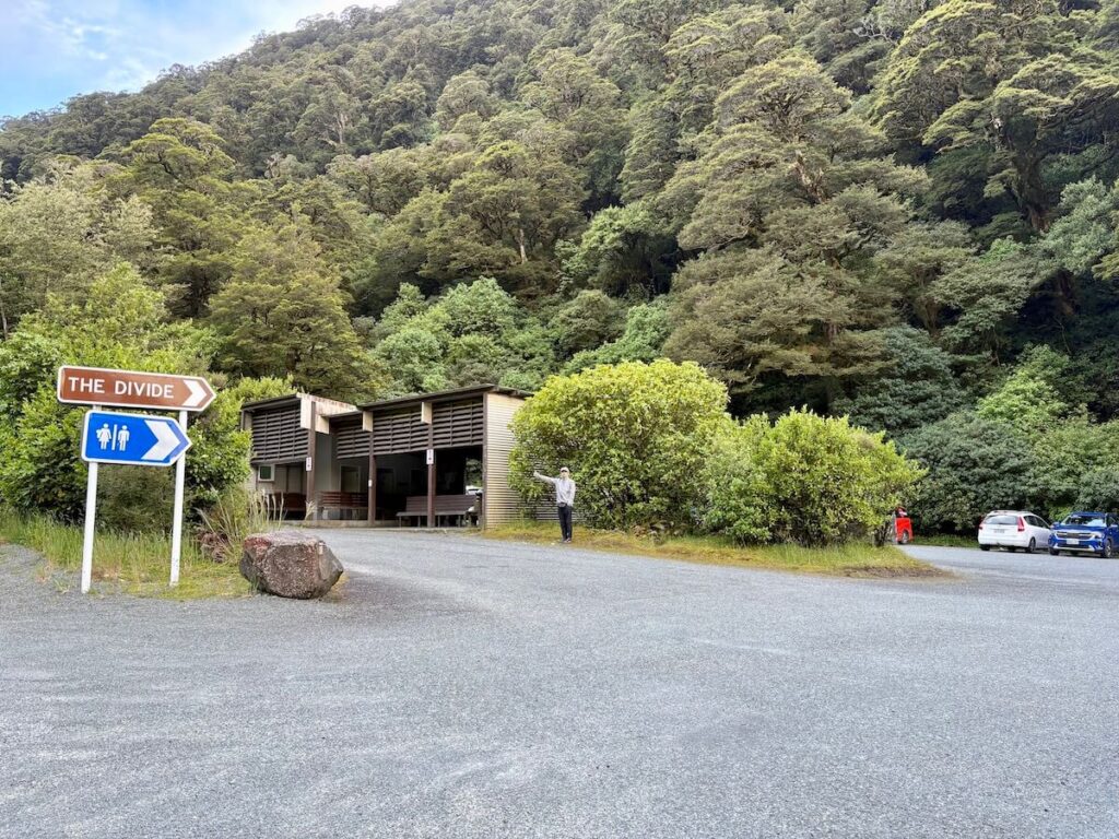 Routeburn Track_ディバイド登山口2