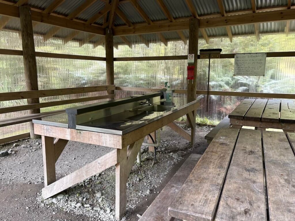 Routeburn Track_レクマッケンジーキャンプ場1