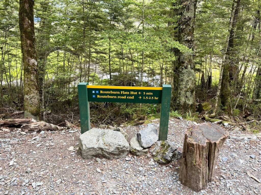 Routeburn Track_登山道